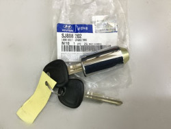 Ruột ổ khóa điện đề + chìa  Hyundai Galloper