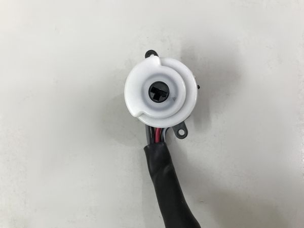 Tiếp điểm điện đề Nissan Bluebird U13, 1993-1998