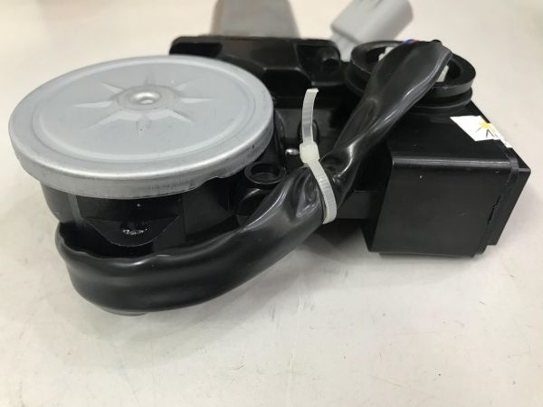 Mô tơ lên kính sau trái Toyota Land Cruiser 1998-2007
