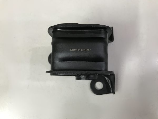 Chân máy trước Honda Accord 1990-1998 (GRM11110)