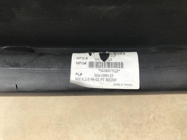 Xương đỡ ba đờ xốc Mazda 626 2001-2004