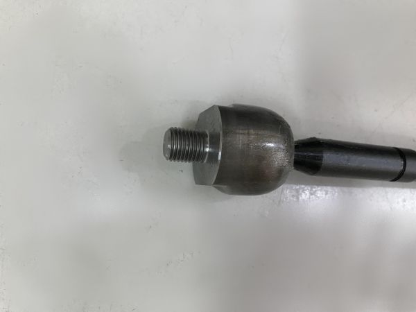 Rô tuyn lái trong Toyota Corolla 1997-2001