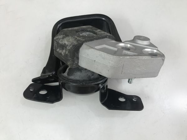 Cao su chân máy bên phải Toyota Vios 2003-2007