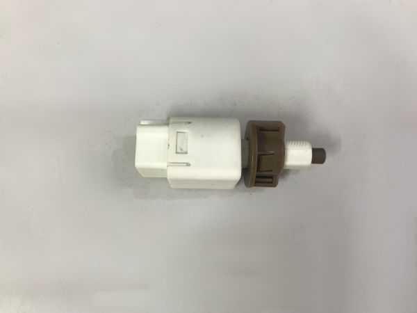 Công tắc thắng, công tắc đèn phanh, chân phanh Lexus GX470 2002-2007
