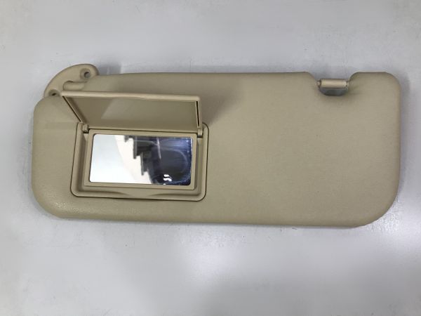 Chắn nắng bên trái (màu vàng) Toyota Vios 2003-2007