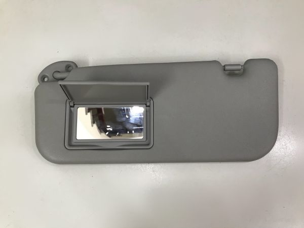 Chắn nắng bên trái (màu ghi chì) Toyota Vios 2003-2007