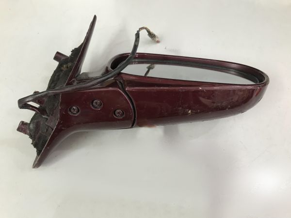 Gương chiếu hậu phải bãi Nissan Bluebird U13, 1993-1998