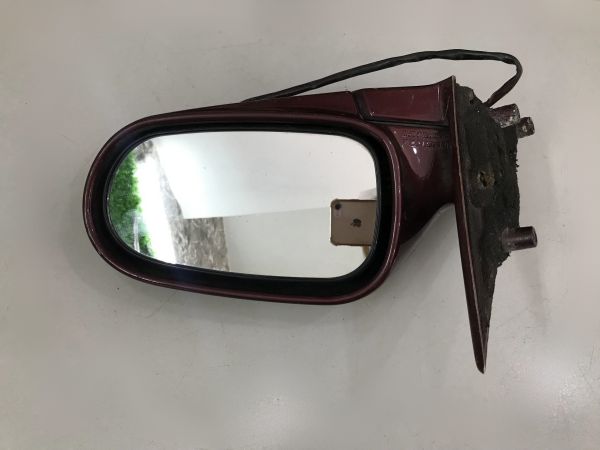 Gương chiếu hậu phải bãi Nissan Bluebird U13, 1993-1998