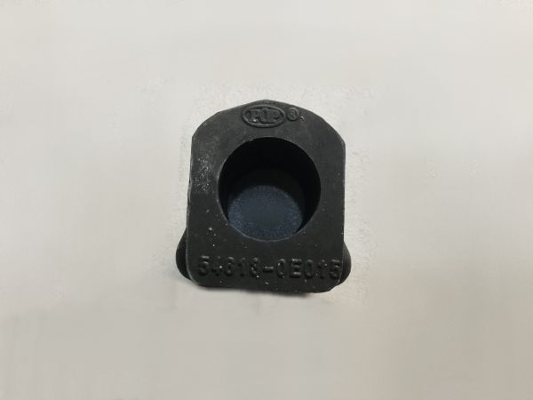 Cao su cân bằng trước Nissan Bluebird U13, 1993-1998