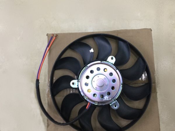 Bộ mô tơ + cánh quạt Audi A6 2006-2010