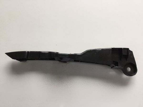 Phe cài cản trước trái Toyota Fortuner 2008-2011