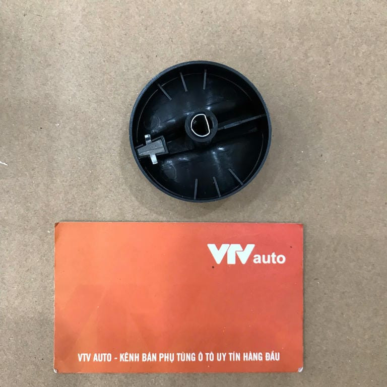 Núm Chỉnh Gió Điều Hòa, Bên Cạnh Mazda 6 Đời 03-08, Oem: GV2W-61-195