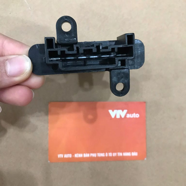 Trở Quạt Dàn Lạnh Navara 07-14 D40, Oem: 27150-4M401