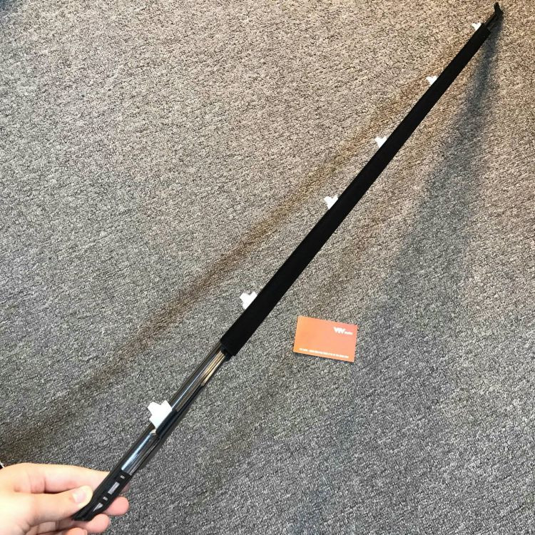 Nẹp chân kính ngoài trước trái , đen (TWT) Toyota Land Cruiser 1992-1997