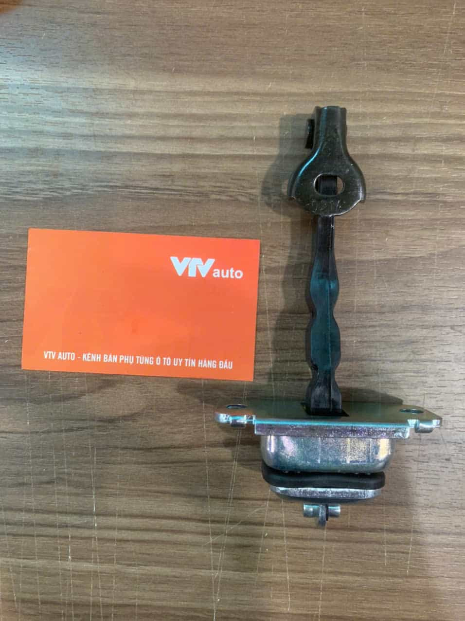 Hãm Cửa Trước Mazda 6 03-08 I GJ6A-58-270