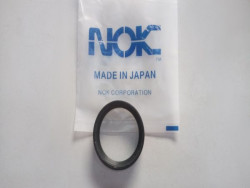 Phớt láp sau Lexus GX470 2002-2007