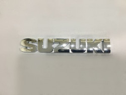Chữ "SUZUKI" Suzuki