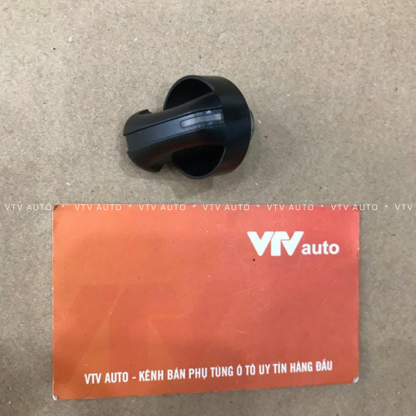 Núm Chỉnh Gió Điều Hòa, Giữa Hilux 16-23, Oem: 559170K021