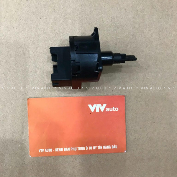 Công Tắc Điều Hòa D-Max 05-12 Nissan Bán Tải 98-05, Oem: HS-420