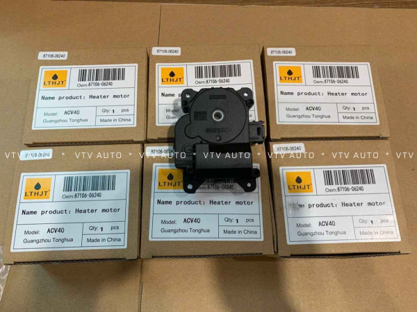 Mô Tơ Chỉnh Gió Điều Hòa Trong Táp Lô Bên Phải Highlander 07-22